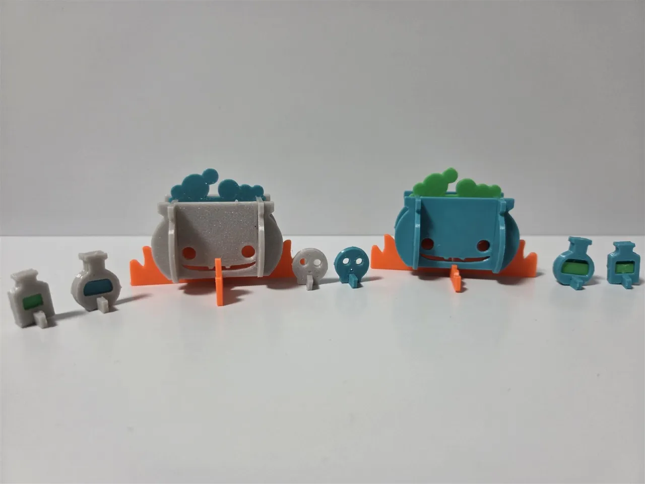 3Dプリンタで作る、ハロウィンの飾り｜差し込むだけのキットカード3種